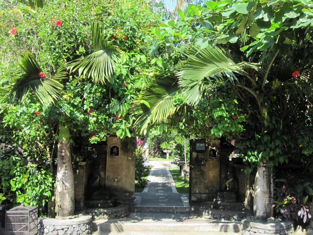 Galang Kangin Bungalows 2 Amed Exteriör bild
